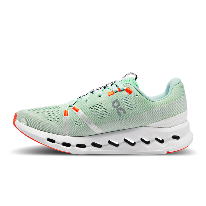 Women's shoes On Running Cloudsurfer Creek/White