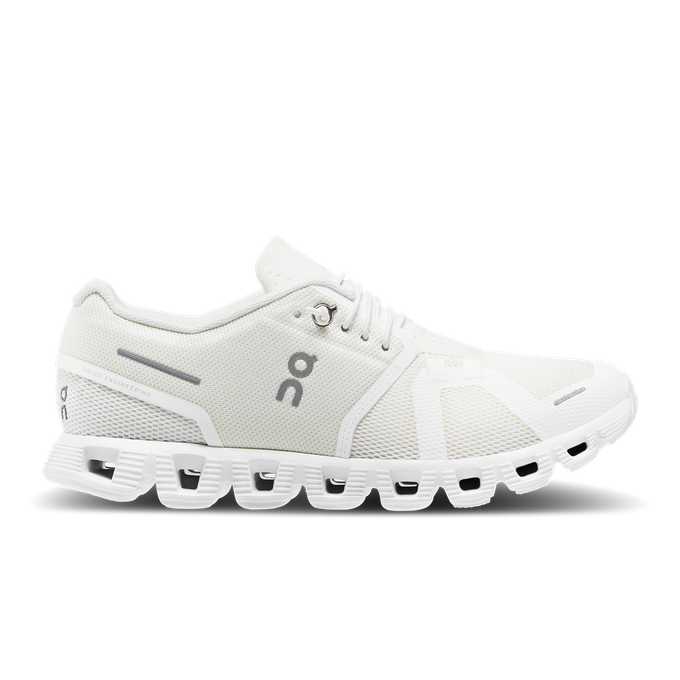 Damen Schuhe On Running Cloud 5 Undyed-white/White