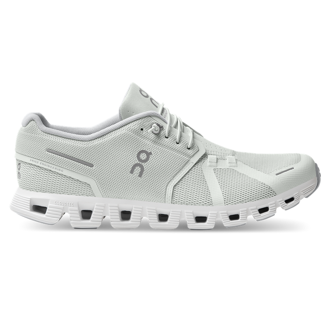 Man Schuhe On Running Cloud 5 Ice/White