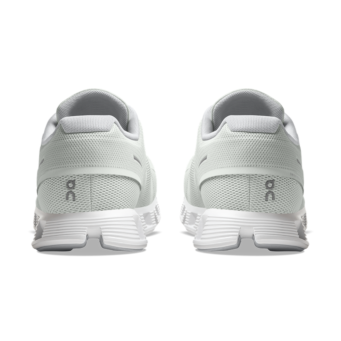 Man Schuhe On Running Cloud 5 Ice/White