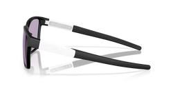 Sunglasses Oakley Actuator SQ Matte Black/Matte White Frame/ Prizm Slate Lenses