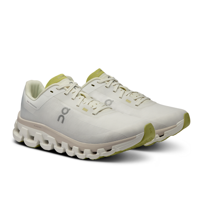 Damen Schuhe ON RUNNING Cloudflow 4 White/Sand